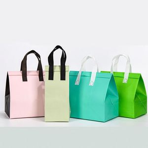 Sacs isothermes réutilisables en aluminium non tissé pour la livraison, sacs à déjeuner laminés pour pique-nique en gros - Product Image 4