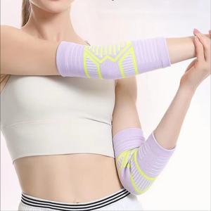 Soporte de Codo Deportivo con Logotipo Personalizado al por Mayor, Manga de Compresión Tejida en 3D, Protector Transpirable para Gimnasio, Tenis, Entrenamiento Físico - Product Image 1
