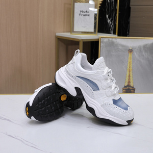 Zapatos de Hombre de Lujo, Estilo Casual, de Piel de Cocodrilo, Transpirables, con Amortiguación de Impactos, Suela Gruesa que Aumenta la Altura - Product Image 1