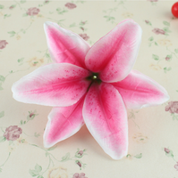 Tête de fleur de rose artificielle en plastique pour accessoires de cheveux DIY, décoration pour la fête des mères et Noël - Diamètre 12 cm, couleur personnalisable