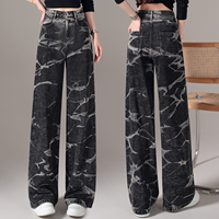 Jean en denim pour femme à motif marbré tie-dye, taille haute, coupe ample, jambe large, longueur au sol, style streetwear décontracté