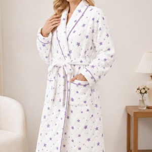 <span class=keywords><strong>Peignoir</strong></span> de Spa Blanc Doux Personnalisé pour Femme – Robe de Chambre de Luxe Imprimée pour la Maison – Peignoirs en Coton Chauds pour Femme - Product Image 2