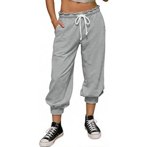 Fisoew Pantalon de jogging capri pour femme avec taille à cordon de serrage et poches, pantalon de yoga - Product Image 1