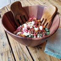 Vente en gros dernier modèle de grand saladier avec ustensiles de service ensemble saladier et cuillères en bois pour fruits ou salades