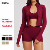 Ensemble de yoga 3 pièces pour femme : Veste zippée, soutien-gorge de sport à col en V profond, short de cyclisme taille haute croisée avec trous pour les pouces et poches latérales, idéal pour la course à pied