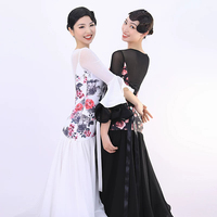 Robe de danse évasée à imprimé floral sur le dessus, manches évasées, idéale pour la performance et la pratique de la danse de salon