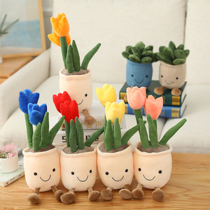 Ornements créatifs en peluche en forme de plantes succulentes et de tulipes artificielles en pot, décorations pour la maison, le bureau et le salon, poupées en peluche pour filles Super - Product Image 1