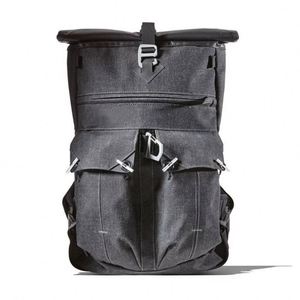 Échantillon gratuit : sacoche pour ordinateur portable 17 pouces, imperméable, à fermeture rolltop, pour hommes, à prix d'usine, légère et adaptée aux ordinateurs. - Product Image 5