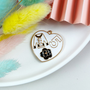 Phụ kiện trang sức <span class=keywords><strong>charm</strong></span> kim loại tự làm kiểu dáng cổ điển đen trắng thời trang dành cho nữ, trang trí túi xách, mũ, nơ, giày, nước hoa - Product Image 5