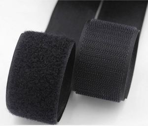 Bande auto-agrippante en nylon écologique de haute qualité 20 mm, noire et blanche, pour vêtements, prix d'usine, vente en gros - Product Image 4