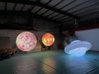 Souffleur inclus, réaliste, avec lumière LED à changement de couleur pour la décoration de festivals de musique, gonflables publicitaires