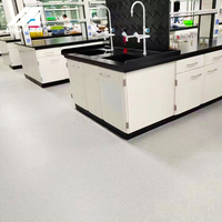 Rollo de suelo de vinilo sin costuras laminado impermeable y resistente al desgaste de 2mm de lujo, suelo de plástico de PVC para jardín de infantes
