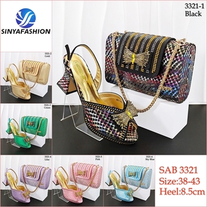 <span class=keywords><strong>Scarpe</strong></span> da <span class=keywords><strong>Donna</strong></span> Sinya per Feste con Set di Borse Abbinate con Pietre, Belle <span class=keywords><strong>Scarpe</strong></span> e Borse Fatte a Mano per Matrimoni - Product Image 2