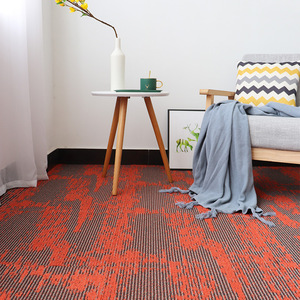 กระเบื้องพรมสี่เหลี่ยมสีเขียวลายกราฟิก 56566 โพลีเอไมด์ กันลื่น สำหรับใช้งานเชิงพาณิชย์ - Product Image 2