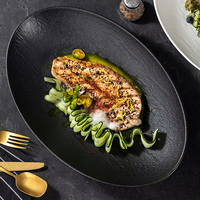 Assiette à dîner en céramique de luxe Offre Spéciale motif de poisson ovale vaisselle Senior Sense plat de nourriture occidentale