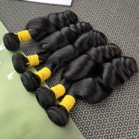 Grossiste de mèches de cheveux humains vietnamiens bruts, ondulés, non traités, alignés aux cuticules, extensions de tissage ondulées rebondissantes