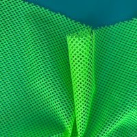 Tissu en maille 100% polyester 120 GSM, tricot tactique anti-boulochage, à mémoire de forme hexagonale dimensionnelle, pour usage automobile, extérieur et destiné aux filles