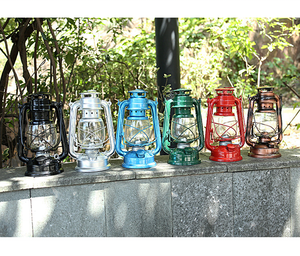 Lámpara LED de queroseno antigua de 24.5 cm, linterna vintage tipo huracán, luz decorativa para <span class=keywords><strong>camping</strong></span>, hierro y vidrio sintético, clasificación IP33, certificación CE - Product Image 5