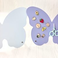 Support de tableau mémo magnétique en métal en forme de papillon mignon, présentoir, organisateur de rangement pour fournitures de point de croix, ornement portable