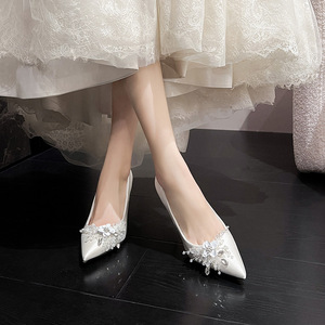 Zapatos de tacón alto con pedrería para mujer, estilo francés 2026, zapatos de novia con flores, zapatos blancos para vestido de novia y vestido de noche - Product Image 3