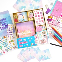 Kit de scrapbooking DIY 2026 pour filles, ensemble de carnets à spirales avec autocollants, marqueurs, ruban adhésif et fournitures créatives pour enfants
