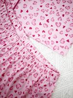Setelan Piyama Wanita Bahan Satin Tenun Lengan Pendek Motif Hati Pinggang Elastis Kerah Turun Model Longgar Bernapas