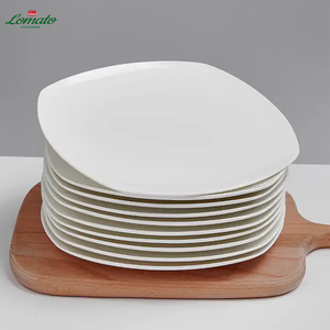 <span class=keywords><strong>Assiette</strong></span> Carrée en Porcelaine <span class=keywords><strong>Blanche</strong></span> de 7 Pouces de Haute Qualité, Prête à Expédier, Vente en Gros, Direct Usine, Pas Chère, pour <span class=keywords><strong>Restaurant</strong></span> - Product Image 3