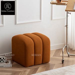 Meubles de maison Ottoman moderne simple rectangulaire <span class=keywords><strong>en</strong></span> <span class=keywords><strong>bois</strong></span> Ottoman <span class=keywords><strong>tabouret</strong></span> <span class=keywords><strong>en</strong></span> tissu Teddy pour la chambre à coucher - Product Image 3