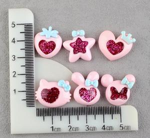 Conejito cabeza de fresa amor corazón espalda plana decoraciones caja del teléfono basura encantos accesorios para el cabello artesanías Diy - Product Image 1