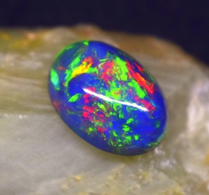 Ópalo Natural de Alta Calidad de 5.8 CT, Corte Ovalado, Cabujón, Gema Suelta de 16.5*12.2*6.8 mm, Procedente de Rajasthan, para la Elaboración de Joyas - Product Image 1