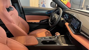 SUV Changan X5 PLUS 2025 durable, 1.5T 7DCT <span class=keywords><strong>automatique</strong></span>, véhicule à essence, idéal pour la ville - Product Image 4