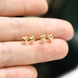อาซูโอ ไฟน์ จิวเวลรี่ ต่างหูทองคำแท้ 18K ประดับเพชรแท้ทรงหัวใจขนาดเล็ก ดีไซน์คลาสสิก ของขวัญสำหรับเด็กและสาวๆ ที่รัก - Product Image 5