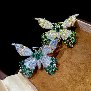 ZHENXUN Bros Paduan Tembaga Berlapis Emas Mawar Kupu-kupu Dua Warna Zirkon Warna-warni Aksesori Fashion Pernikahan Perhiasan Wanita - Product Image 2