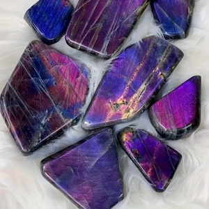 Venta al por mayor de alta calidad natural colorido labradorita ornamento cristales a granel artesanías de cristal para la meditación - Product Image 3
