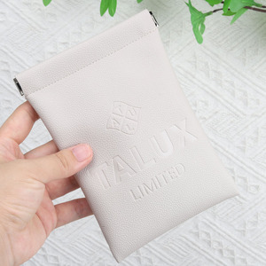 Pochette de rangement pour bijoux en cuir PU de luxe haut de gamme, avec impression personnalisée en relief, pour bagues, colliers et boucles d'oreilles - Product Image 3
