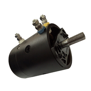 Motor de CC de la serie DS-2426 con montaje de brida de 130 mm, 2800 lb de torque, motor de cabrestante con escobillas totalmente encapsulado - Product Image 4