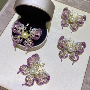 Broche de Mariposa con Incrustaciones de Cobre y Circonita, Decoración de Collar con Perla de Agua de Mar Dinámica, Diseño Creativo, Clip para Ropa, Moda para el Pecho - Product Image 3