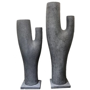 Pot <span class=keywords><strong>de</strong></span> fleurs d'extérieur Missed Tree, style nordique moderne, pots <span class=keywords><strong>de</strong></span> jardin décoratifs, pots <span class=keywords><strong>de</strong></span> fleurs en fibre <span class=keywords><strong>de</strong></span> verre pour l'intérieur, pots <span class=keywords><strong>de</strong></span> plantes sculptés à la main en Europe, style simple et moderne - Product Image 1