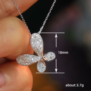 Collana con Ciondolo a Fiocco per Donne, Gioiello Minimalista ed Elegante alla Moda - Product Image 5