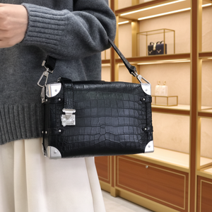 Black Crocodile Leather <b>Square</b> Handbag With Lock Closure Handles Classic Style Women's Daily Use Bag - Product Image 5