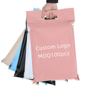 Custom impermeabile in plastica rosa opaca grazie alla busta in poliestere sacchetti di imballaggio per la spedizione del corriere Mailer borsa con manico - Product Image 5