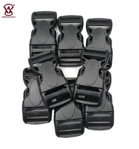 Cinturón de correa POM, hebilla de liberación central de plástico rápido para mochila, gran oferta, hebilla de cinturón negra de diferentes tamaños, plástico de Liberación lateral - Product Image 1