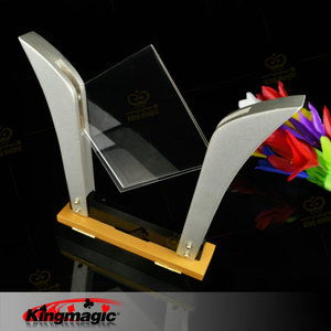 Fabricant de cartes à jouer, de poker et d'accessoires de magie King Magic, vente en gros pour les fêtes et les concours de talent. - Product Image 4