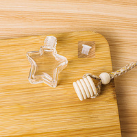 Flacon diffuseur de parfum pour voiture en forme d'étoile de 10 ml, vide et rechargeable, avec bouchon en bois, ornement parfumé pour voiture
