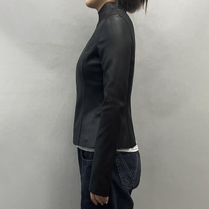 Veste en cuir d'agneau extensible pour <span class=keywords><strong>femme</strong></span>, veste de motard en cuir élastique asymétrique avant-gardiste et ajustée pour <span class=keywords><strong>femme</strong></span> - Product Image 2