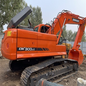 Excavadora Hidráulica Doosan DX300LC de Segunda Mano, Modelo 2018, 165KW de Potencia, con Motor y Bomba, en Venta - Product Image 3