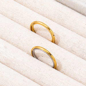 Anneau <span class=keywords><strong>Spinner</strong></span> en acier inoxydable plaqué or 18 carats haut de gamme étanche deux tons à la mode Spin Fidget anneau d'anxiété pour les cadeaux de fête - Product Image 4