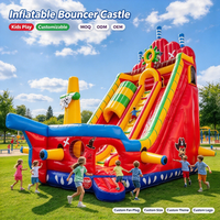 Château gonflable combiné avec toboggan et trampoline pour enfants et tout-petits, idéal pour la location commerciale et les fêtes en extérieur
