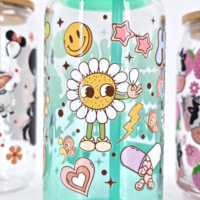 Autocollants de transfert en PET imperméables anti-UV pour gobelets de 16 oz, motifs de dessins animés anime, personnalisables, en gros