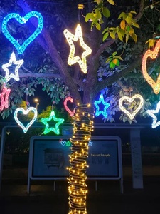 Guirlandes lumineuses décoratives de Noël étanches pour l'extérieur, pour la cour, l'éclairage de rue, avec une lueur romantique - Product Image 6